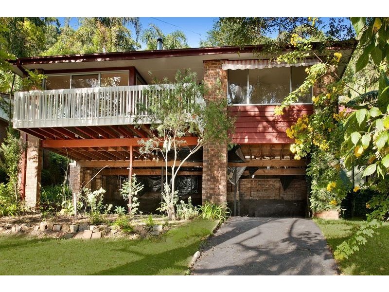 10 DUNCAN ROAD, North Avoca NSW 2260