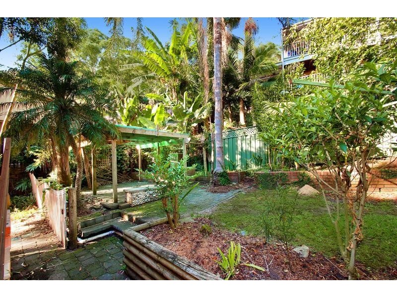 10 DUNCAN ROAD, North Avoca NSW 2260