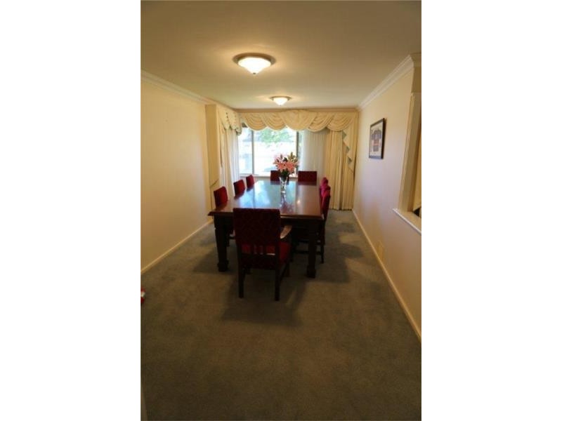 35 Silbert Circle, Winthrop WA 6150