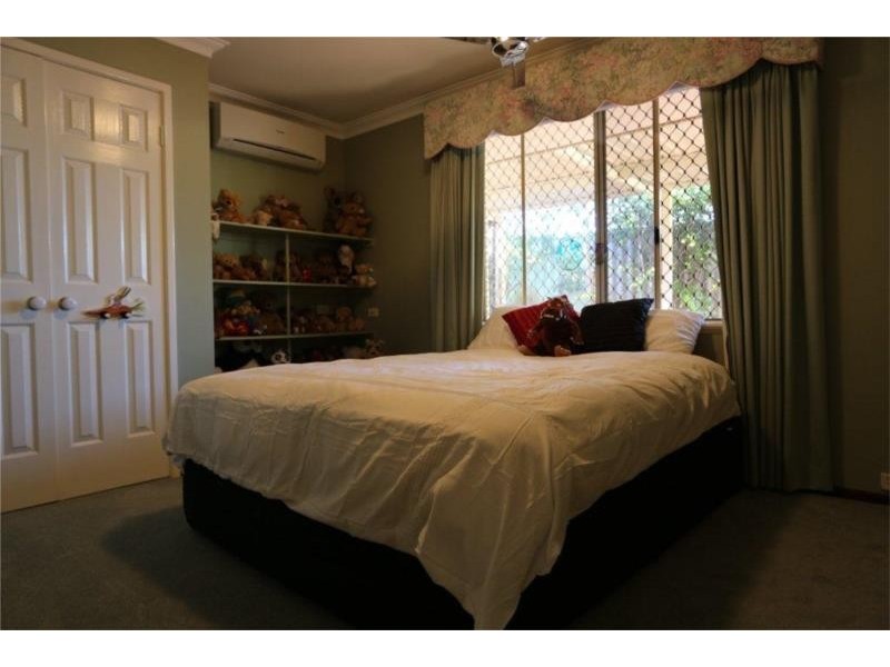 35 Silbert Circle, Winthrop WA 6150