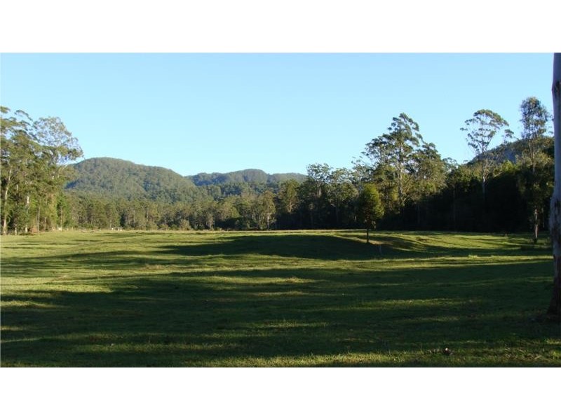 789 Bellthorpe Range Road, Stanmore QLD 4514