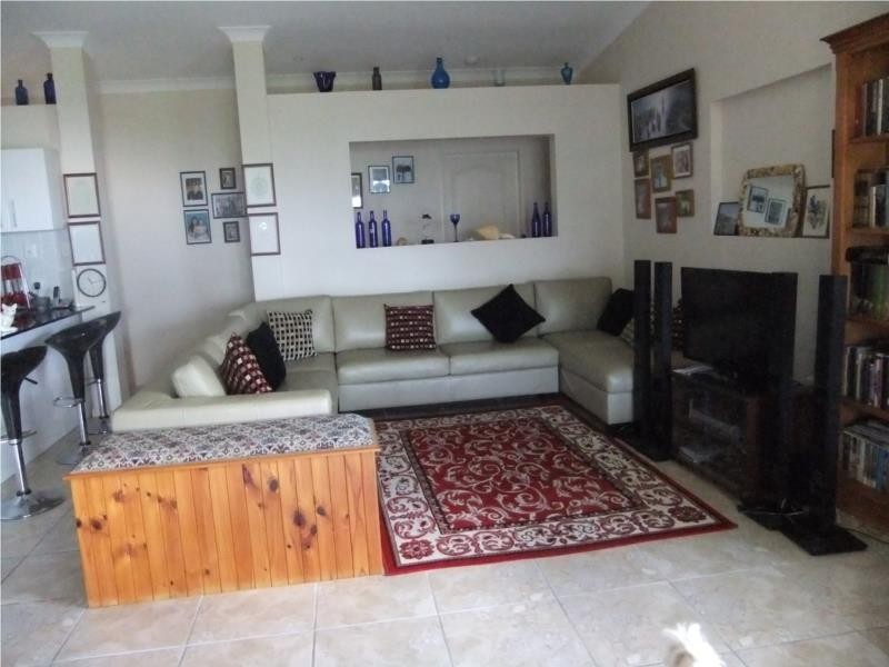 14 Hempel Street, Bushland Beach QLD 4818