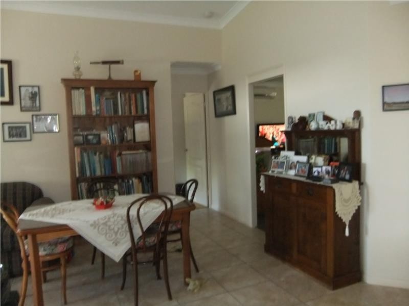 14 Hempel Street, Bushland Beach QLD 4818