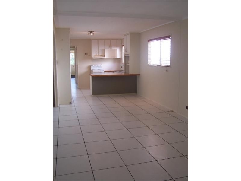 33 Maine Terrace, Deception Bay QLD 4508