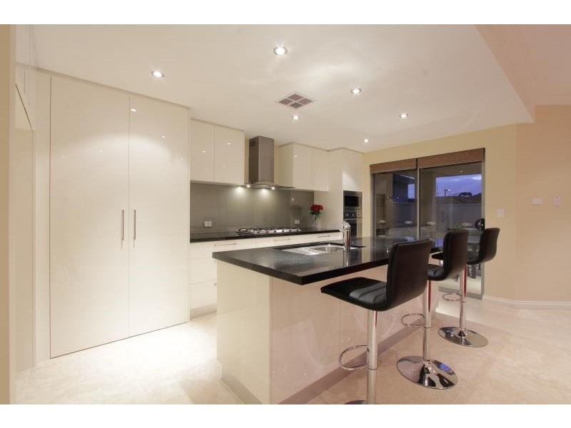 13 Wade Street, Joondanna WA 6060