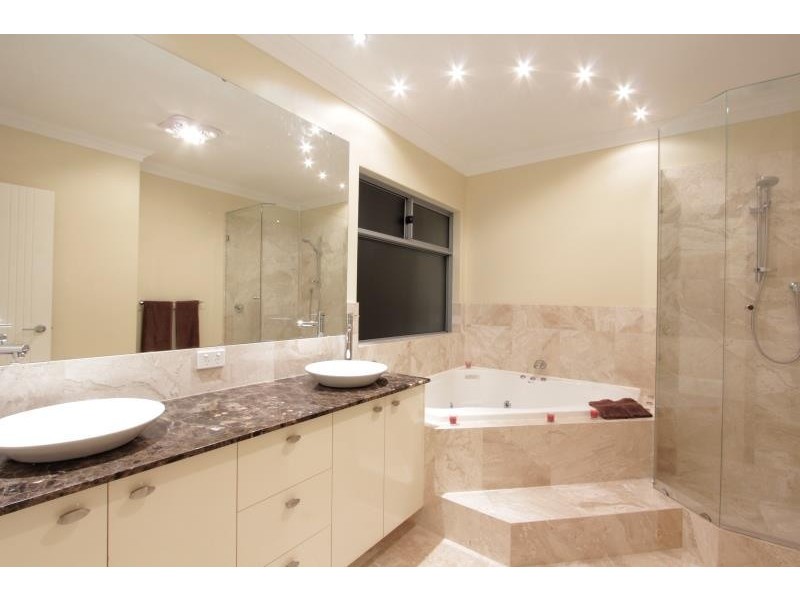 13 Wade Street, Joondanna WA 6060