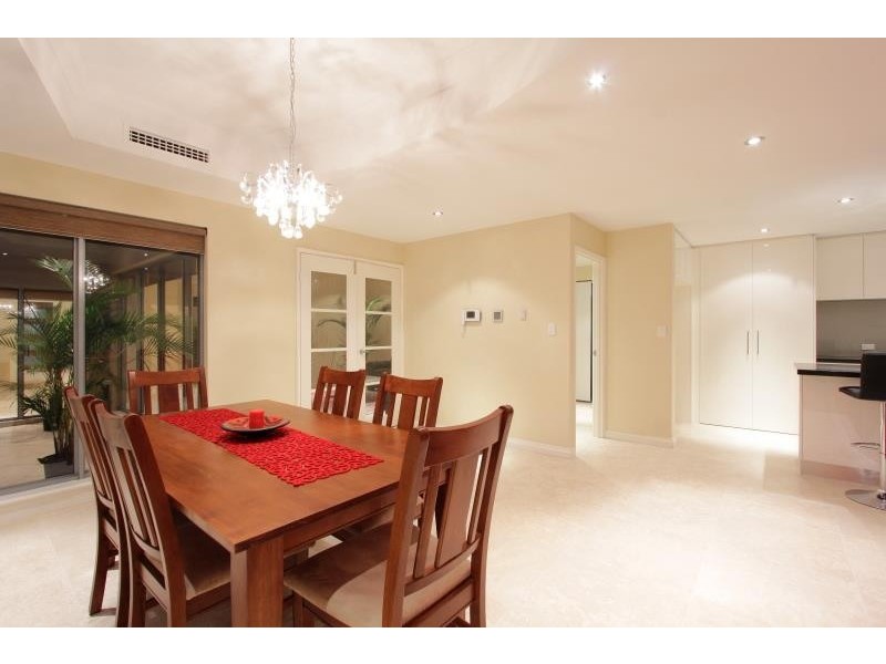 13 Wade Street, Joondanna WA 6060