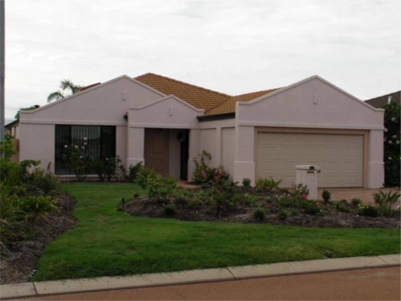 45 Fairfield Gardens, Canning Vale WA 6155