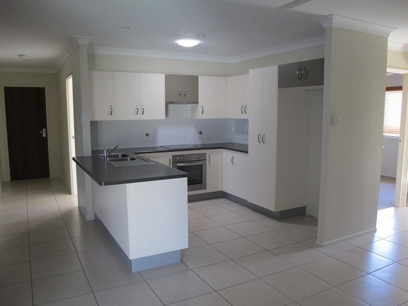 1 & 2/43 Gibbard Street, Condon QLD 4815