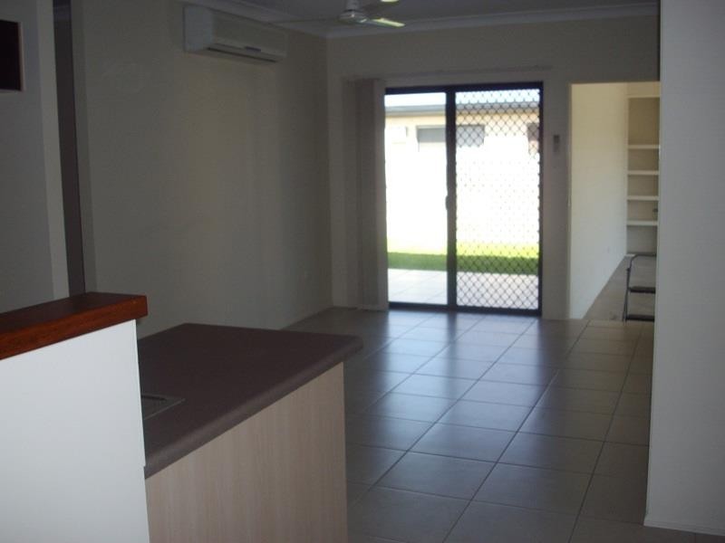 1 & 2/43 Gibbard Street, Condon QLD 4815