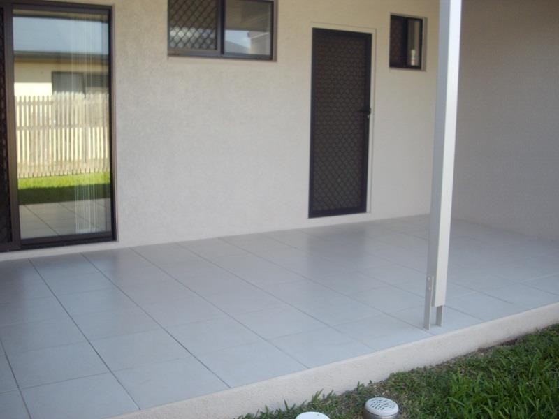 1 & 2/43 Gibbard Street, Condon QLD 4815