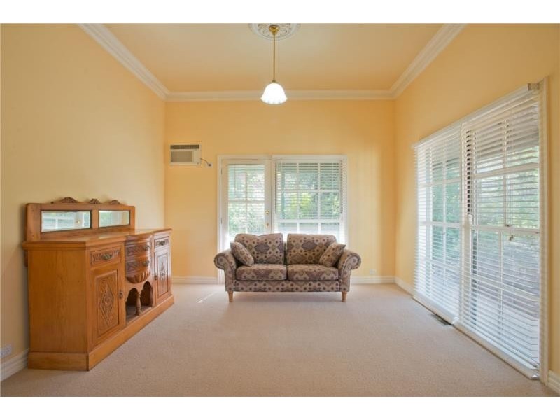 131 Underbank Boulevarde, Bacchus Marsh VIC 3340