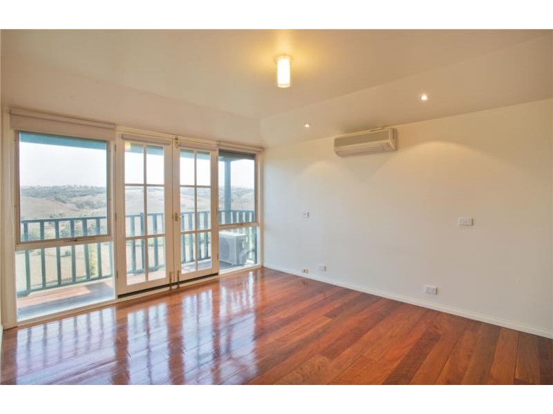 131 Underbank Boulevarde, Bacchus Marsh VIC 3340