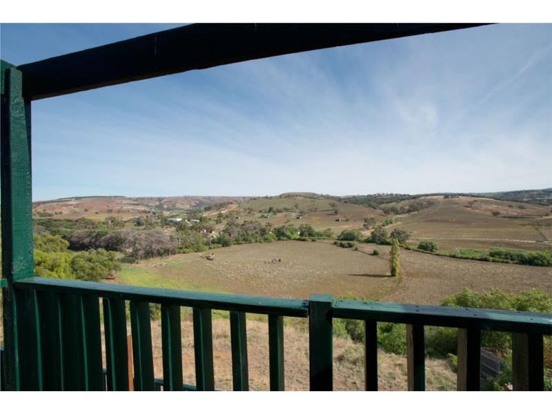 131 Underbank Boulevarde, Bacchus Marsh VIC 3340