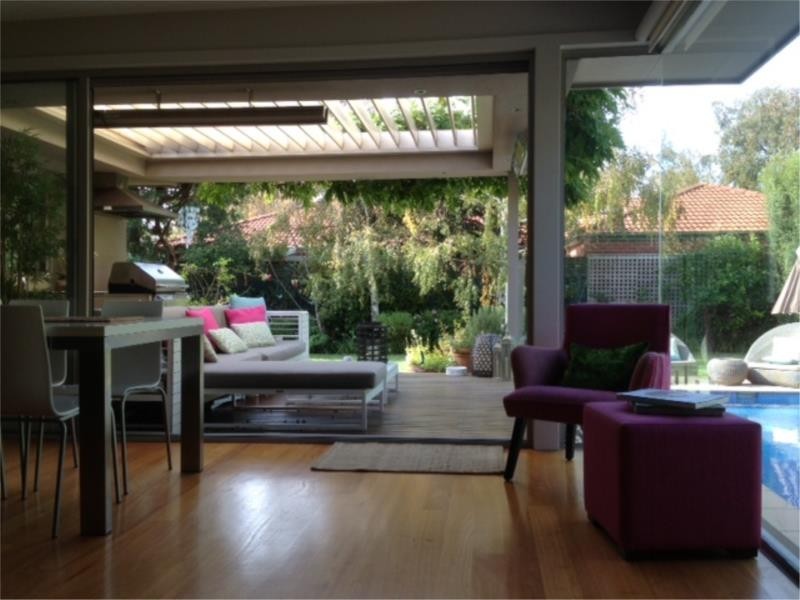 102 Reserve Road, Beaumaris VIC 3193