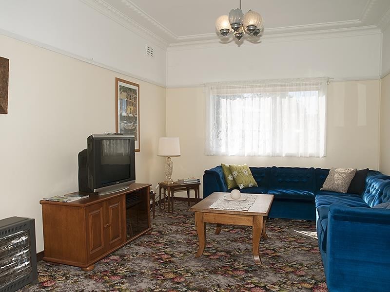 27 Thalassa Avenue, East Corrimal NSW 2518