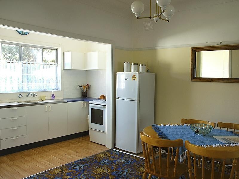 27 Thalassa Avenue, East Corrimal NSW 2518