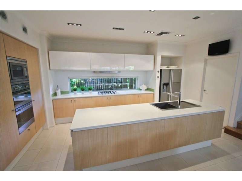 10 Satinay Parade, North Lakes QLD 4509