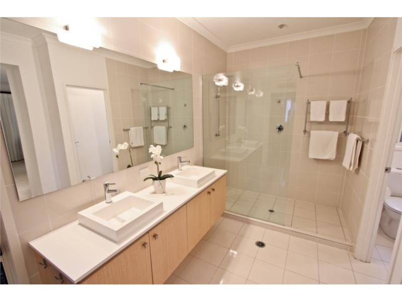 10 Satinay Parade, North Lakes QLD 4509