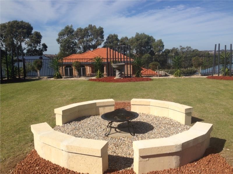 16 Derwent Meander, Joondalup WA 6027