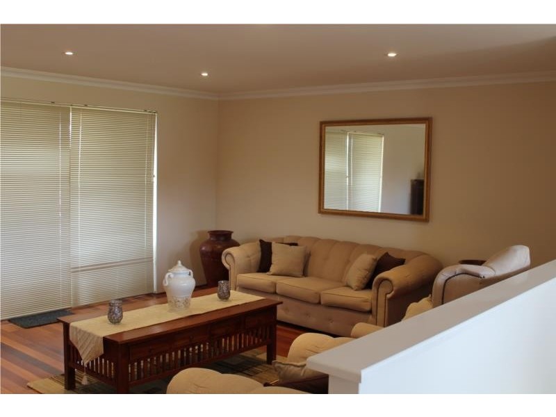 16 Derwent Meander, Joondalup WA 6027