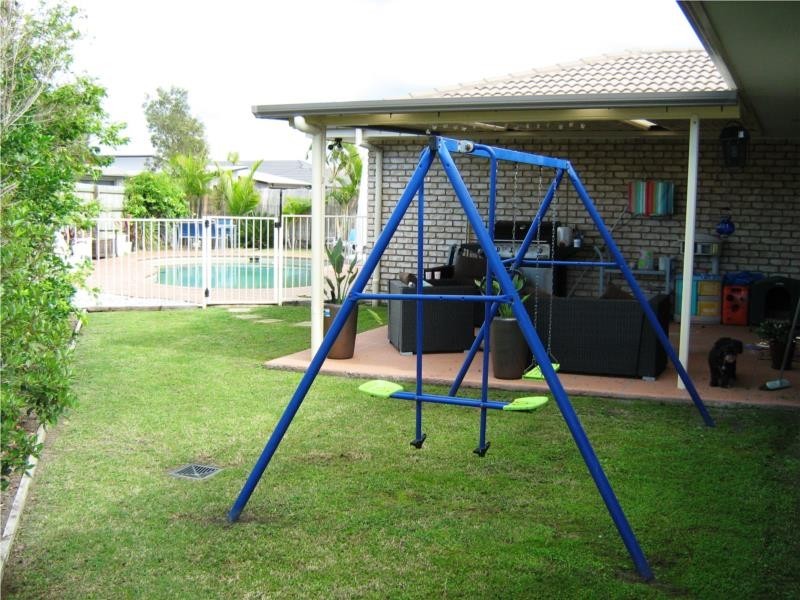 11 Donnelly Place, Caloundra West QLD 4551