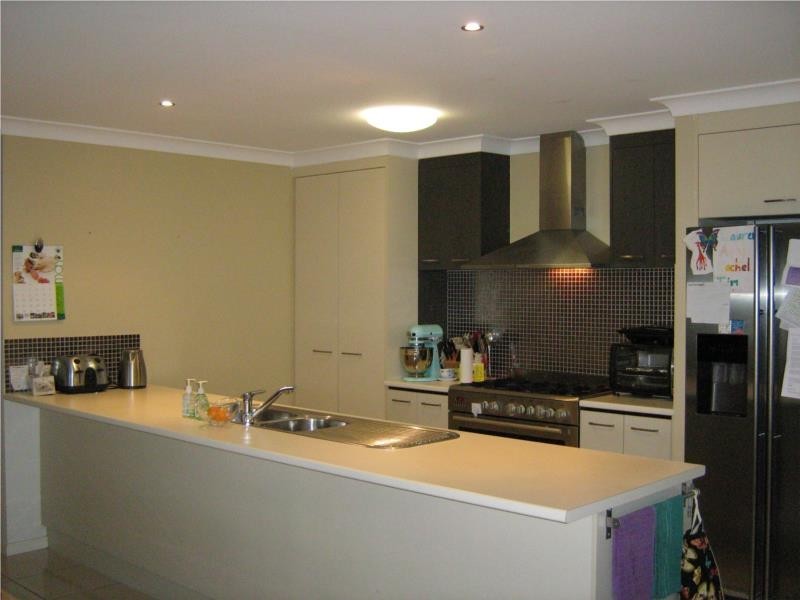 11 Donnelly Place, Caloundra West QLD 4551