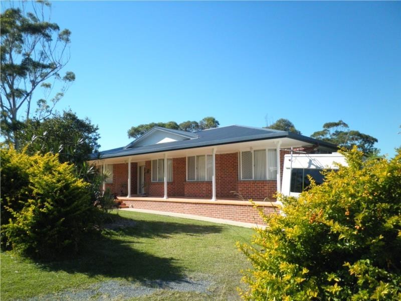 7 CAPIZZI CLOSE, Emerald Beach NSW 2456
