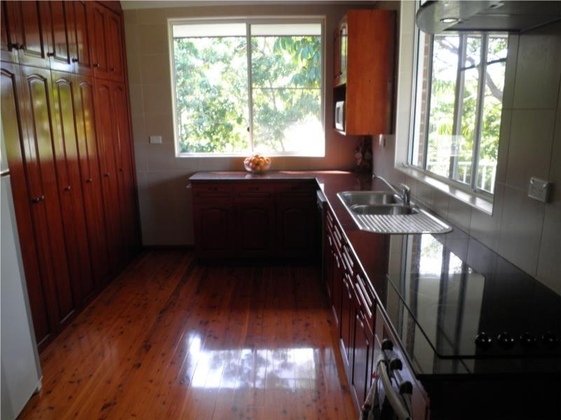 7 CAPIZZI CLOSE, Emerald Beach NSW 2456