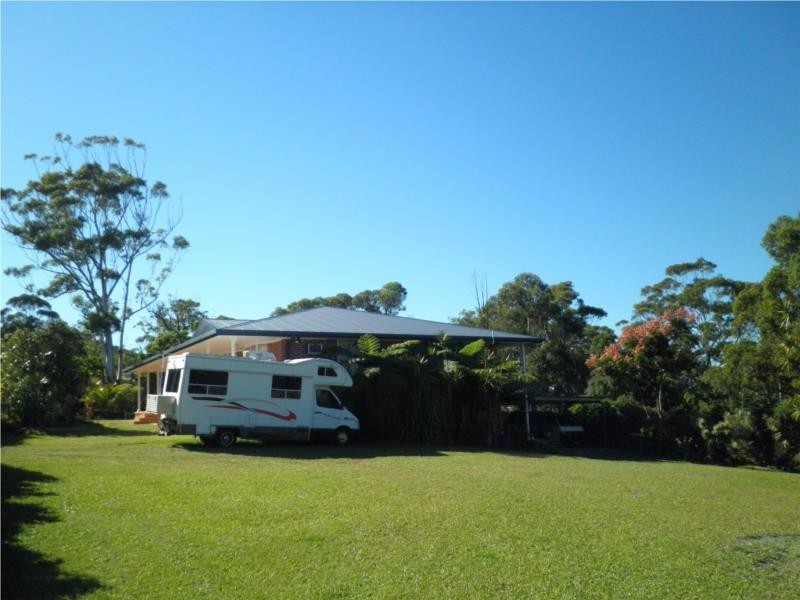 7 CAPIZZI CLOSE, Emerald Beach NSW 2456
