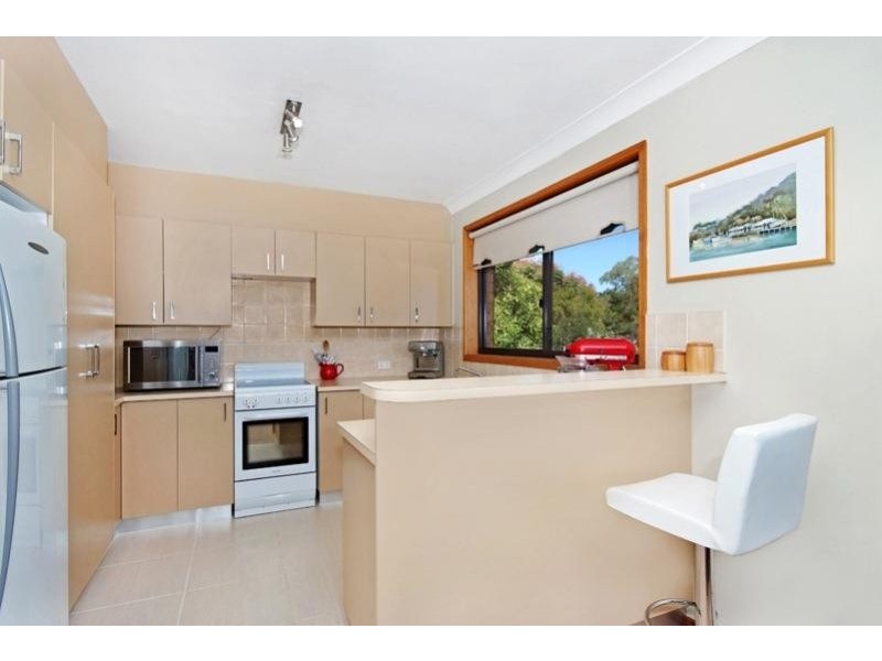 12 Rofe Street, Coal Point NSW 2283