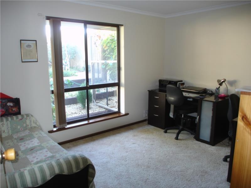 9 Jaimey Grove, Aberfoyle Park SA 5159