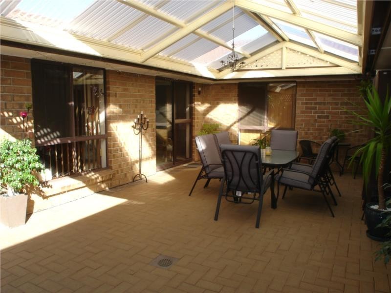 9 Jaimey Grove, Aberfoyle Park SA 5159