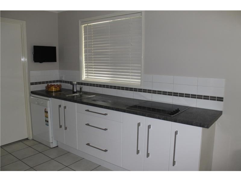 6 Carlie Court, Redbank Plains QLD 4301