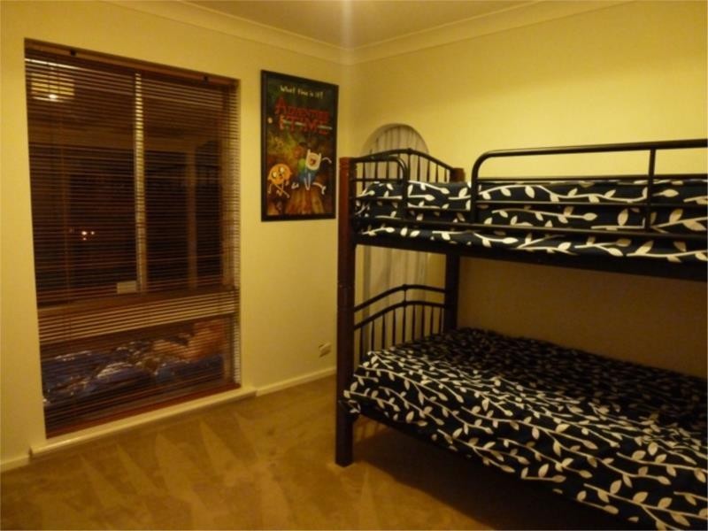 4 Legana ave, Kingsley WA 6026