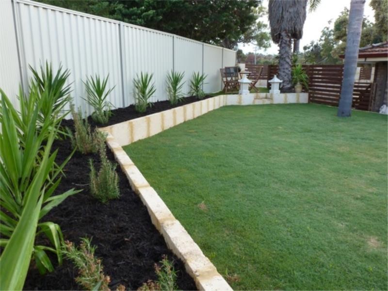 4 Legana ave, Kingsley WA 6026