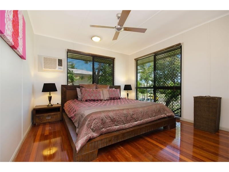 8 Clements Crescent, Vincent QLD 4814