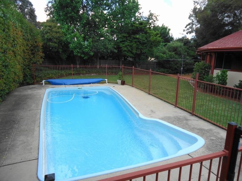 2 Paul Place, Monash ACT 2904