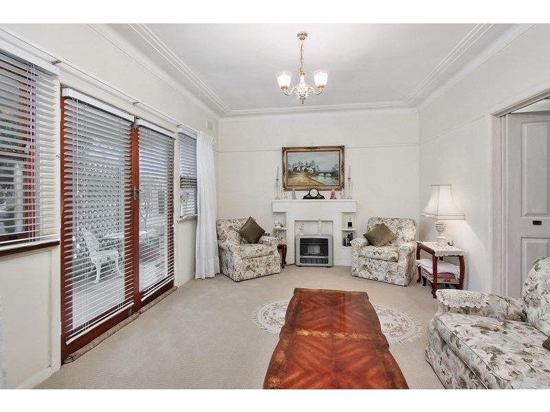 31 Reynolds Street, Old Toongabbie NSW 2146