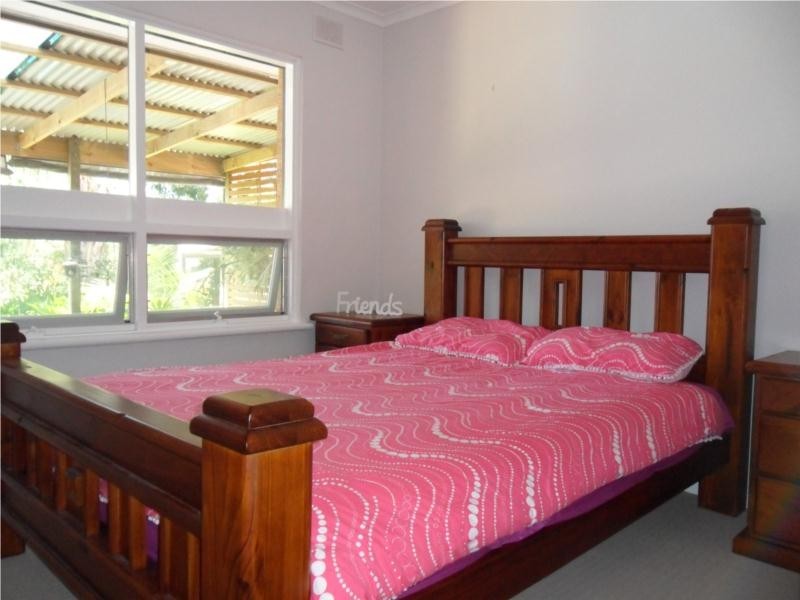 19 Sunhaven Road, Redwood Park SA 5097