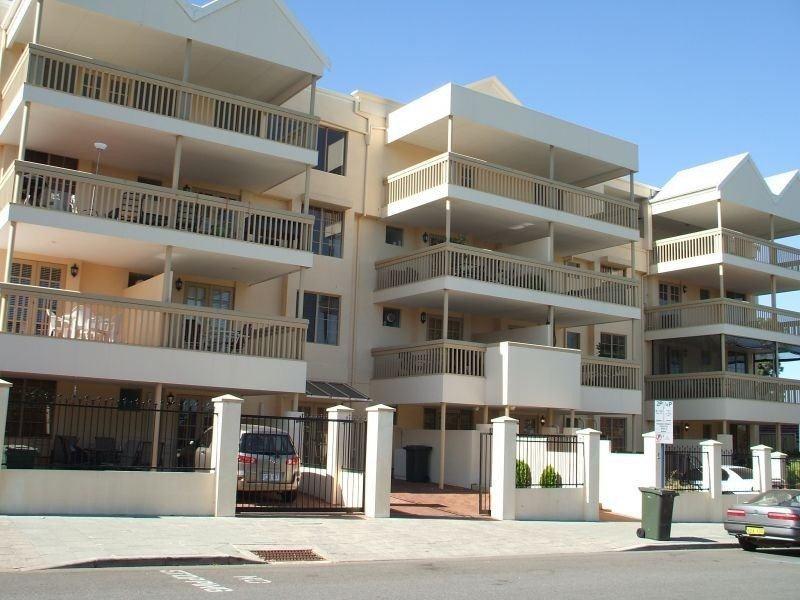 48/22 Nile Street, East Perth WA 6004