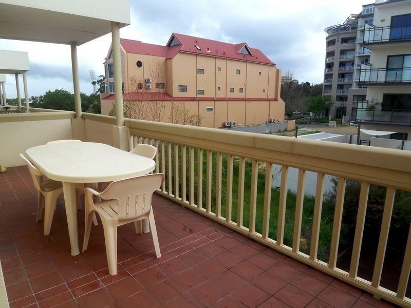 48/22 Nile Street, East Perth WA 6004