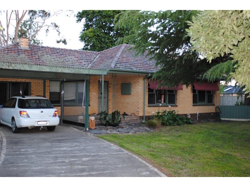 74 Toomuc Valley Road, Pakenham VIC 3810