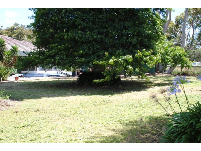 74 Toomuc Valley Road, Pakenham VIC 3810