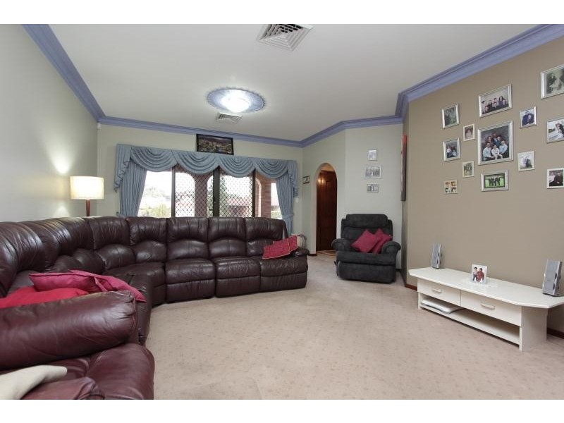 81 Flinders Avenue, Hillarys WA 6025