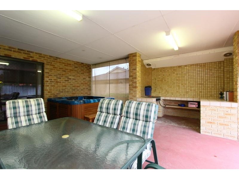 81 Flinders Avenue, Hillarys WA 6025