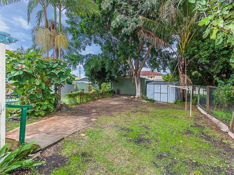 55 Morcombe Street, Brighton QLD 4017