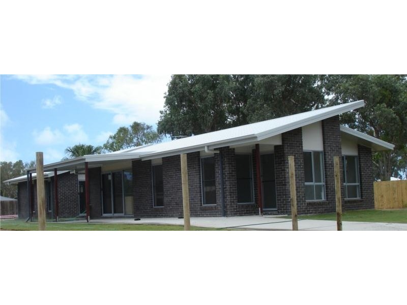 Moore Park Beach QLD 4670