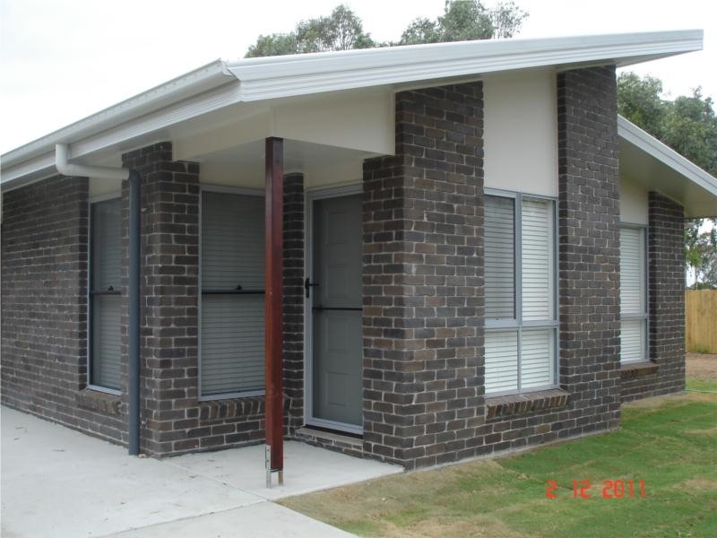 Moore Park Beach QLD 4670