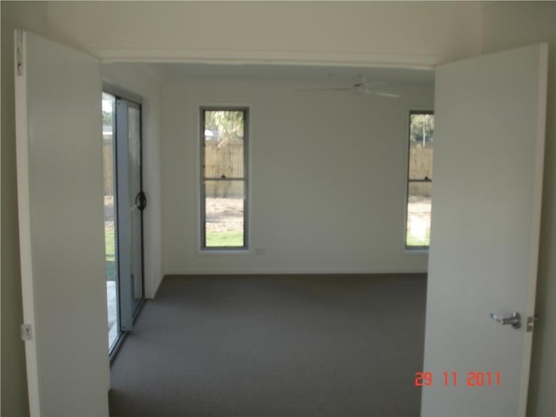 Moore Park Beach QLD 4670